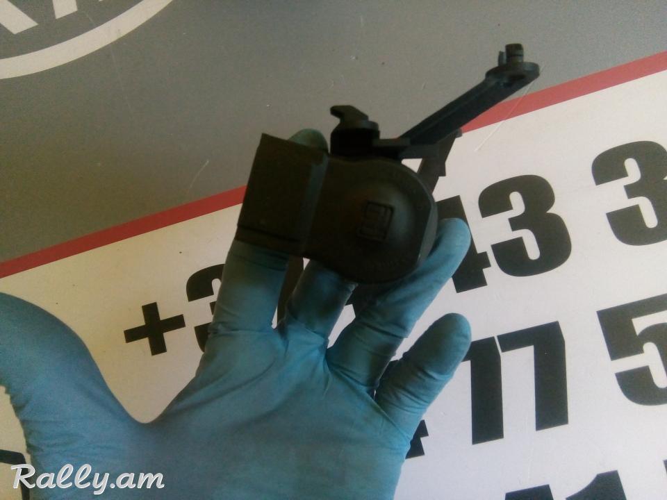 KAROBKI KULISI DACHIK Mercedes A160 W168 A0015425418 / 0015425418 / 001 542 54 1