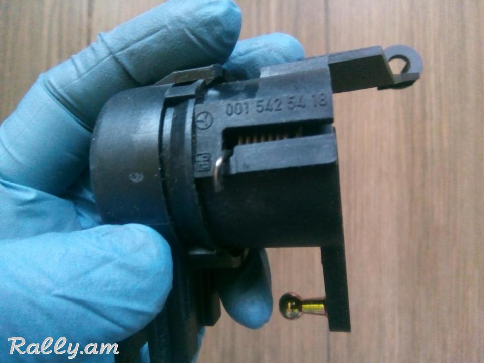 KAROBKI KULISI DACHIK Mercedes A160 W168 A0015425418 / 0015425418 / 001 542 54 1