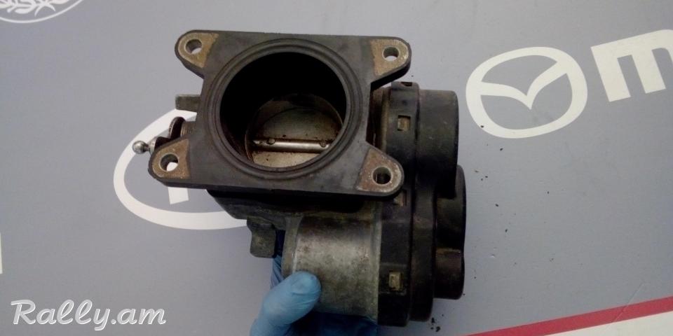 DROSELNI ZASLIONKA / Mercedes-Benz W202 W210 W208 R170 180 200 M111 1.8 2.0 0001419725 000 141 97 25 408228110001 