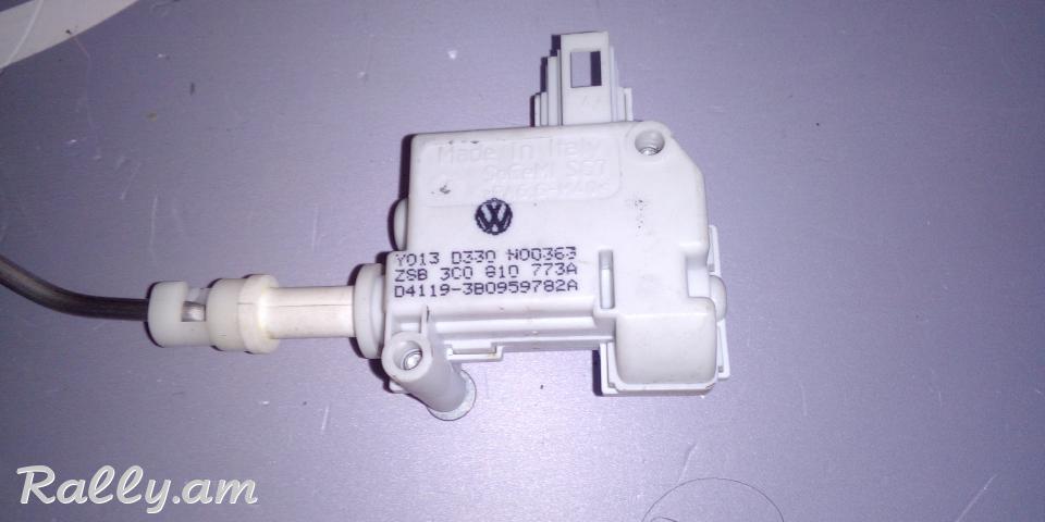 Audi Q7 2005-2015, Audi A6 C6 2005-2011 3B0959782A 3C0810773A