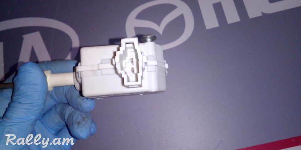 Audi Q7 2005-2015, Audi A6 C6 2005-2011 3B0959782A 3C0810773A