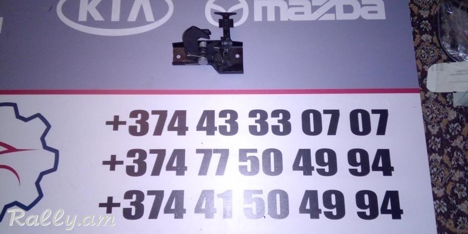 Kapoti RUCHKA BACVELU Mercedes Benz MB W203 C-Klasse nor vichakov a2208870127