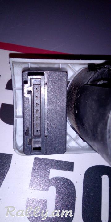 LUSERI KARAVARMAN BLOK /Audi A6 4B 4B2941531C 4B2 941 531 C 04052453