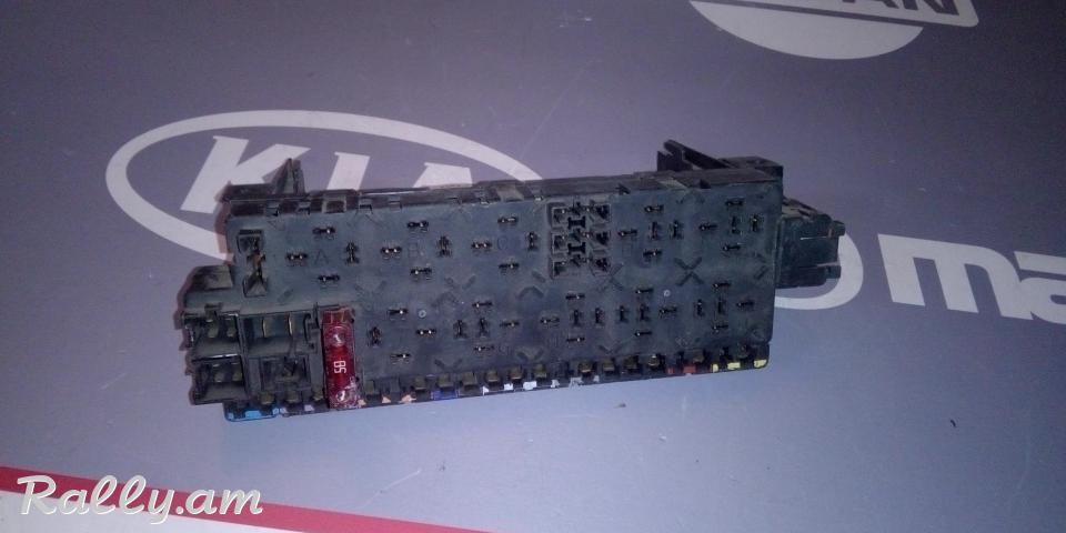 APAHOVICHNERI BLOK Блок предохранителей Mercedes S-W220 LK 080451 51667 08045151667