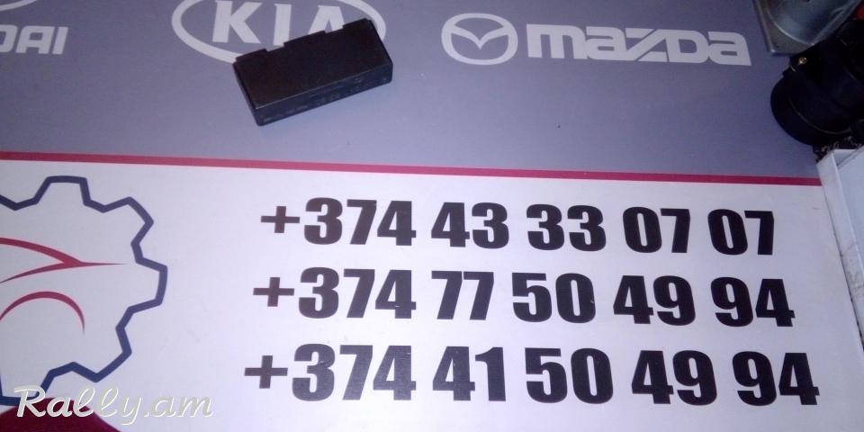Mercedes-Benz E-CLASS 126 542 03 32 1265420332 5KG 004 747-09 5KG00474709