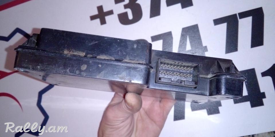 Mercedes Benz W210 W220 C215 Telefon Adapter Motorola A2208207326 HERAXOSI KARAVARMAN BLOKE
