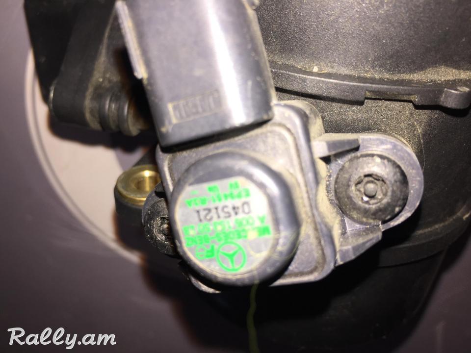 Davlenu Dachik MALNU DACHIK  Mercedes-Benz A Klasse Sprinter W906 Original  W221 W212 W216 W166 W205 W117 CL  W204 C-Klasse W169  E 280 0051535028 A0051535028