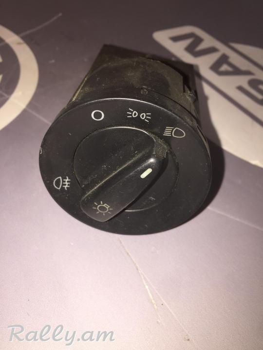 LUSERI KARAVARMAN BLOK / VW Volkswagen Golf 4 Polo Bora Lupo 1C0941531
