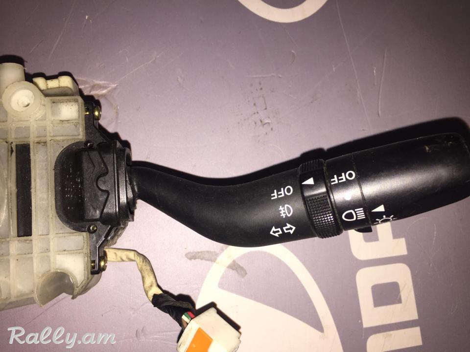 Mazda CX-7 2007 - 2009 Մարգատի ռիչագ, լույսերի ռիչագ, չոտկերի ռիչագ ռույլի կողքի