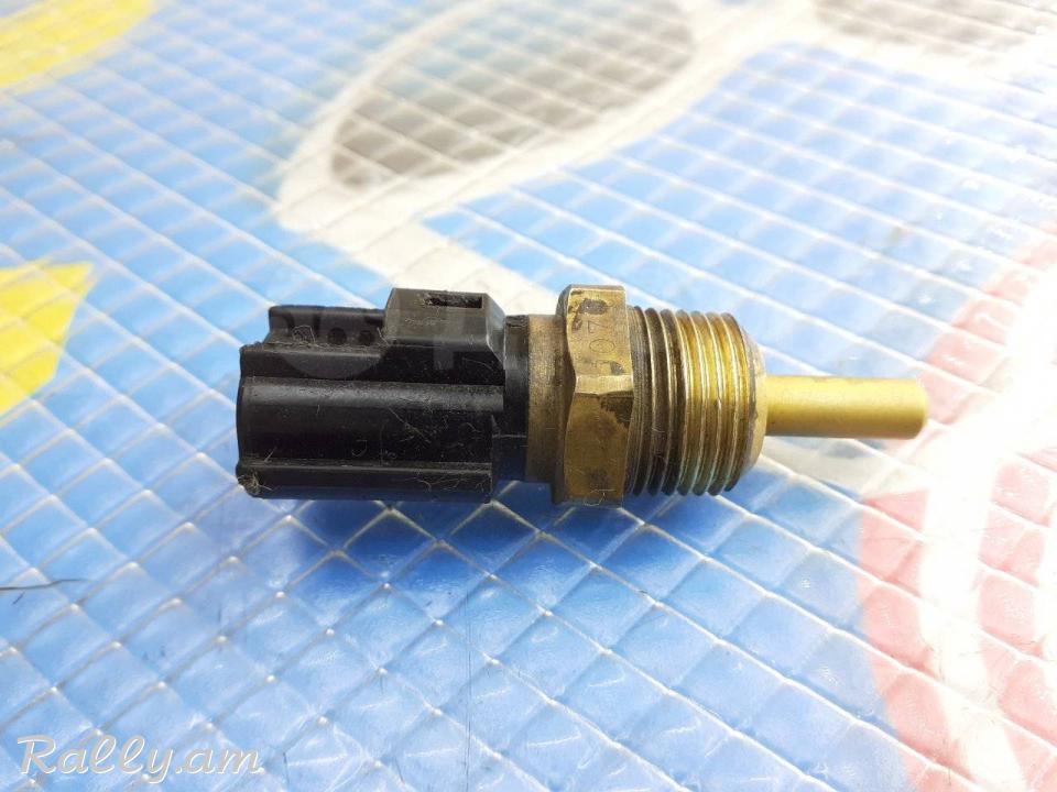 Ջրի դաչիկ Mitsubishi Outlander,Colt Mitsubishi Pajero Sport Montero Carisma Lancer Galant L200