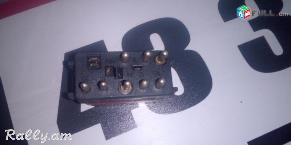 Avaryoni knopka AVARIONI MERCEDES-BENZ 190 W201 W202 W123 W124 W202 KOD 1248200110
