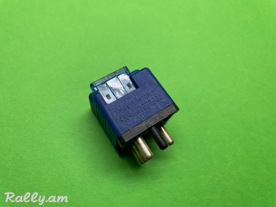 Վինտիլյատրի ռելե Mercedes-Benz E-Class 0025420119 