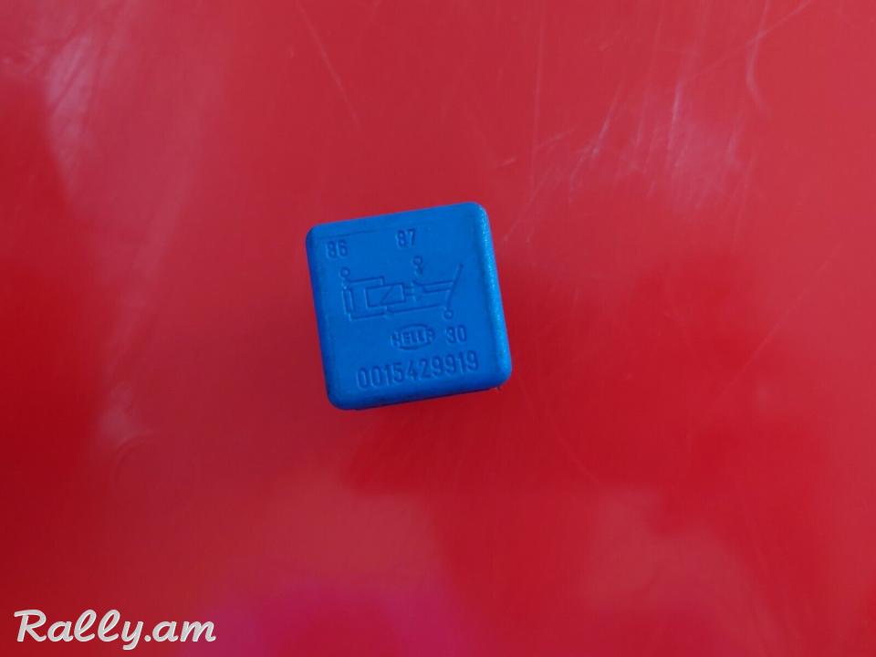 Ռելե Mercedes-Benz W140 S500 C W202 W210 0015429919 HELLA
