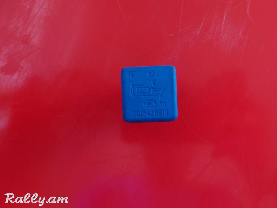 Ռելե Mercedes-Benz W140 S500 C W202 W210 0015429919 HELLA