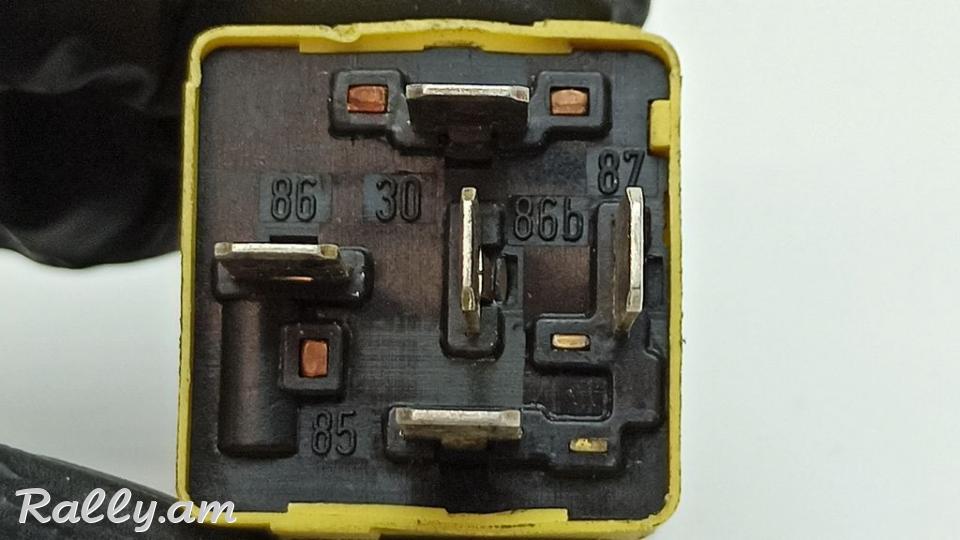  BMW E34 E32 E38 7 E23 61311378797 61.31-1378797 899508