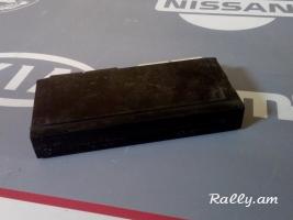 Komfort blok luyseri / BMW E32 730i 735i 740i 750i 61351379741 61.35-1.379 741  Реле света фар