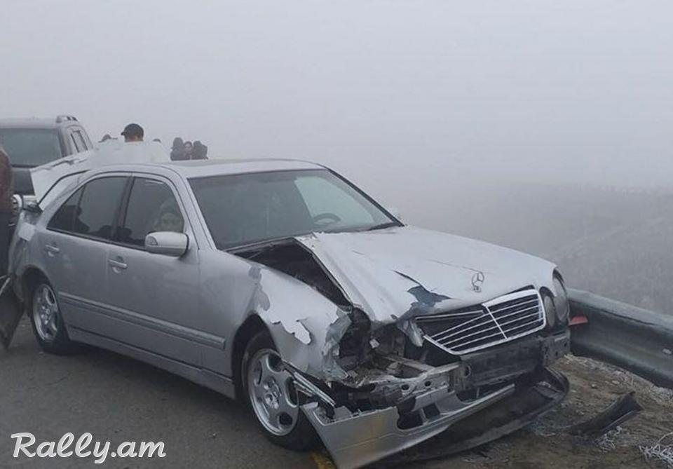 Kgnem vtarvac kam ansarqi avtomeqenaner Mercedes Benz c-class e-class 