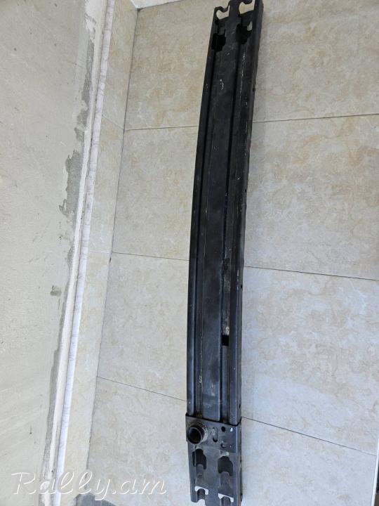 Nissan Kichs balka original ogtagorcac