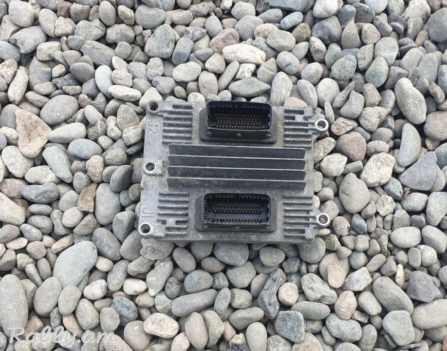 Zafira 2.2 mozg