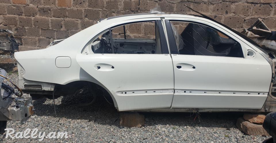 W211 kuzovi detalner