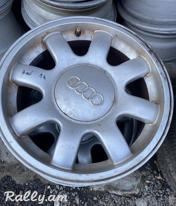R15 anvahec Audi 4 hat