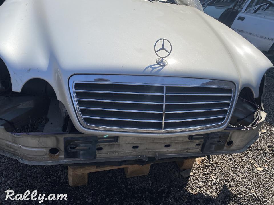 W208 clk ablicovka zavacko