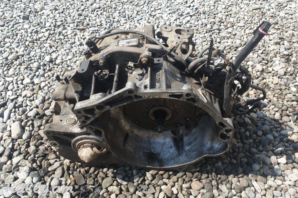 Zafira 2,2 կառոբկա աֆտոմատ, մեխանիկական
