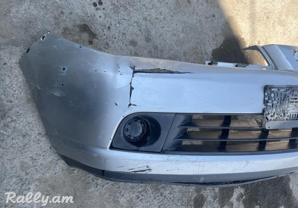 Nissan tiida շիթ դիմացի