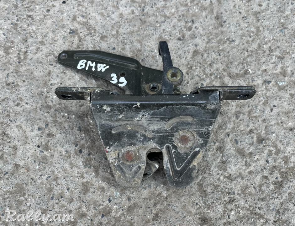 Bmw E39 bagajniki zamok