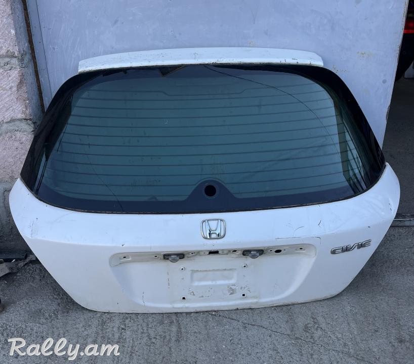 Honda civic bagajnik
