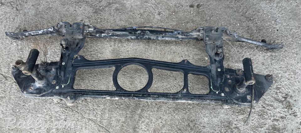 Bmw E38 պատկապոտնիկ էկռան
