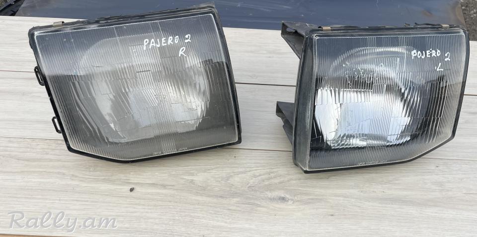 Pajero 2 far