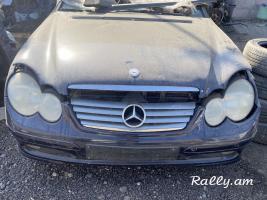 W203 kupei kapot