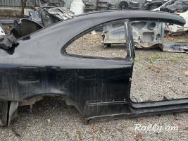 W208 krilo hetevi