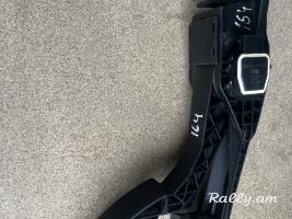 W164 gazi pedal