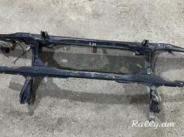 Bmw E34 ekran patkapotnik
