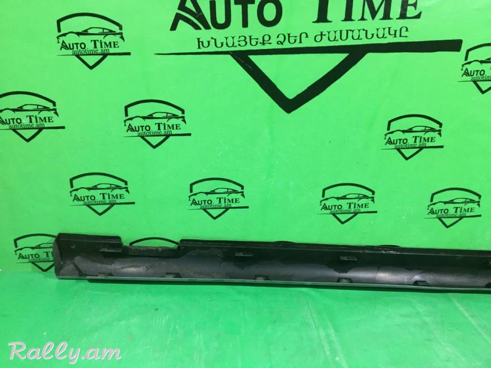 Honda Odyssey   Աջ կողմի պառոգ  2008-2013