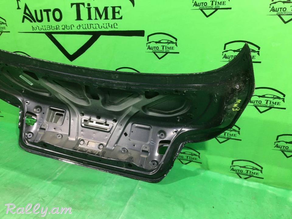 BMW 3 Series E91/E92/E93 2005-2013  Բագաժնիկ