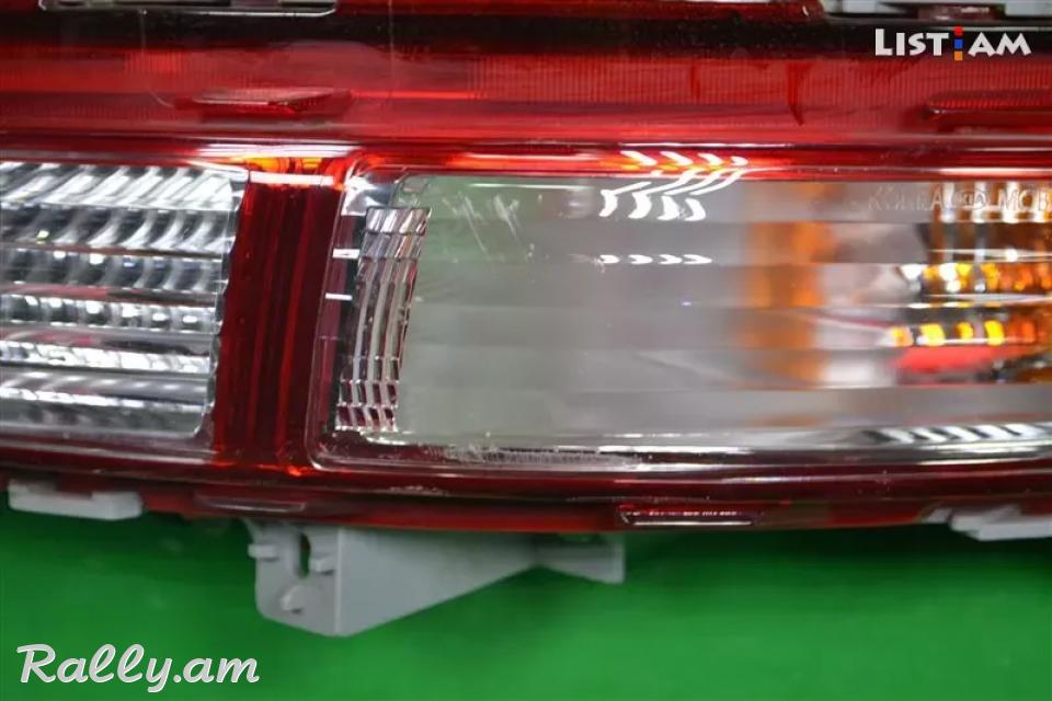 Kia  sportage  4  Հետևի  աջ  տումաննիկ