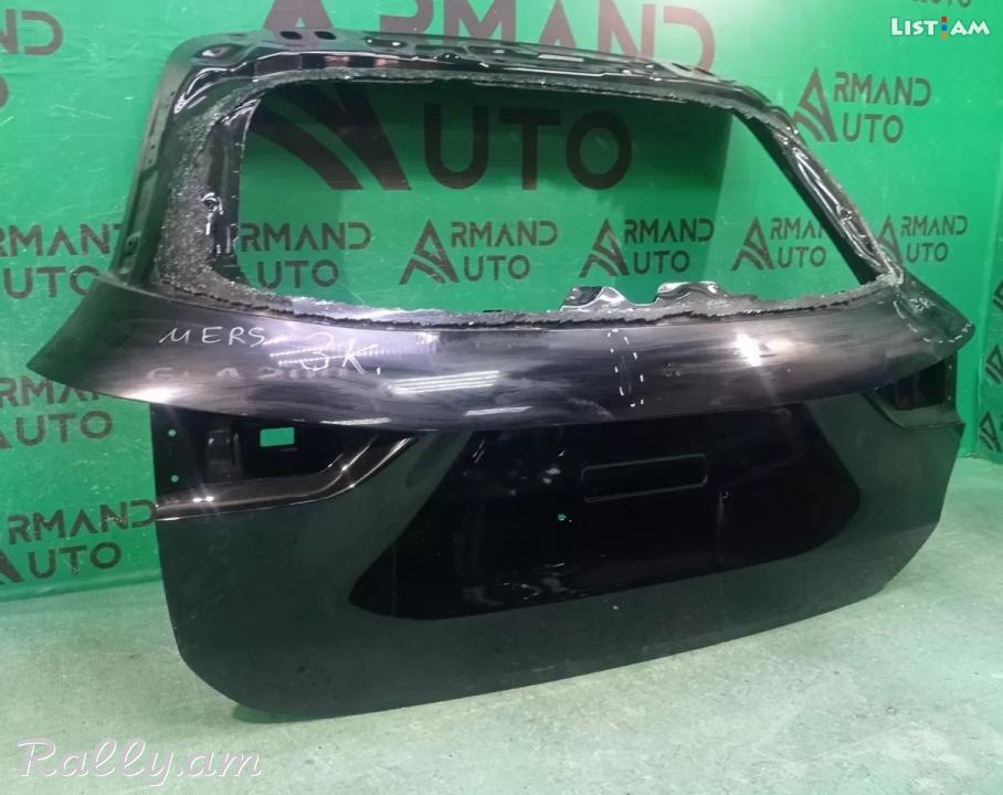 Mercedes GLA 2020-2021 Բագաժնիկի դուռ