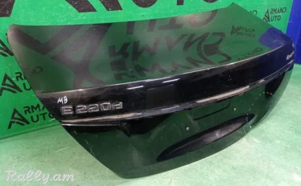 Mercedes E W213 Բագաժնիկ