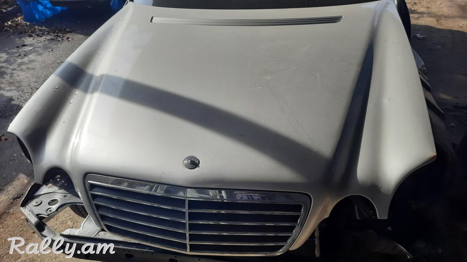 Mercedes w210 kapot