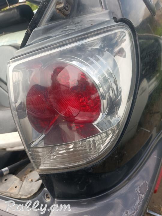Toyota harrier getevi ach stop zadni far toyota harrier lexus rx 300