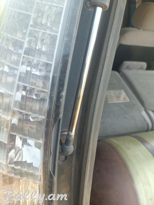 Mitsubishi grandis hetevi dzax stop dzax far
