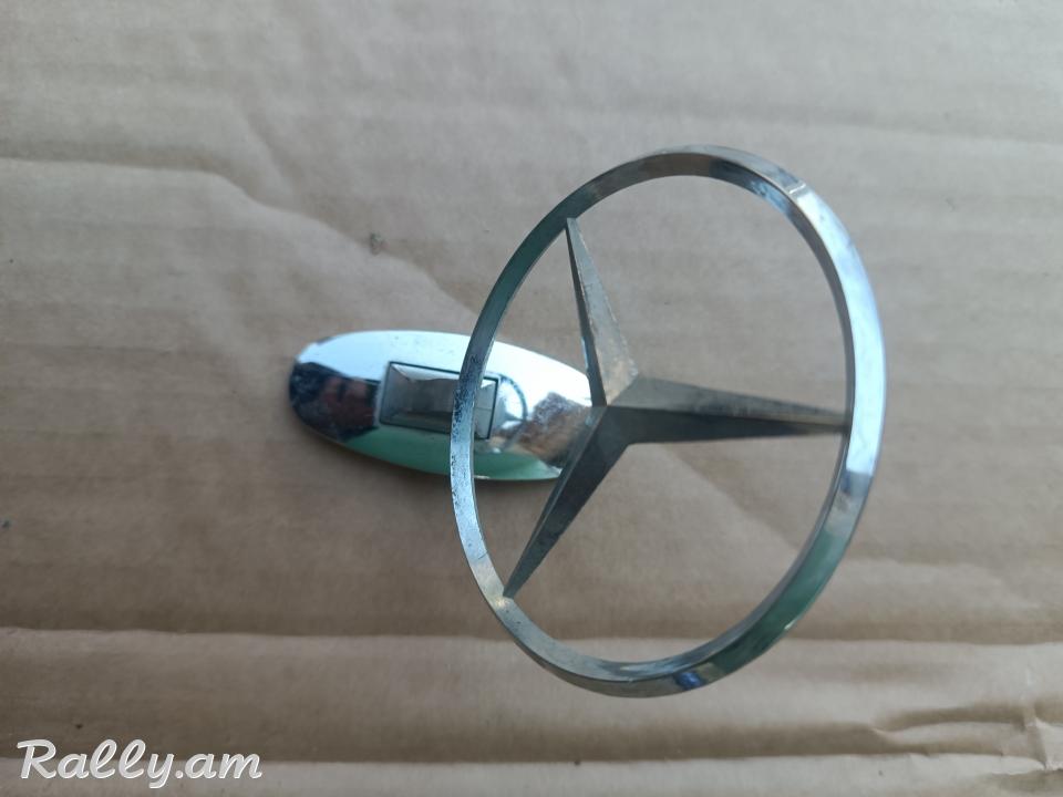 Mercedes benz znak universal
