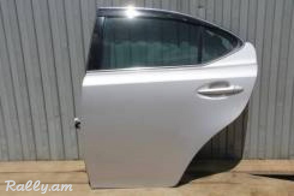 Lexus is 250 հետևի ձախ դուռ