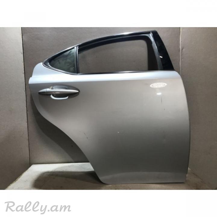 Lexus is250 հետևի աջ դուռ