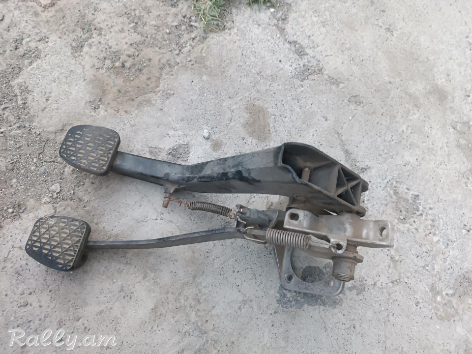 Mercedes benz w202 pedalner konusi pedal tormuzi pedal