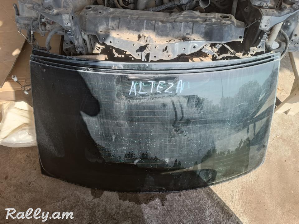 Toyota altezza papriz  hetevi
