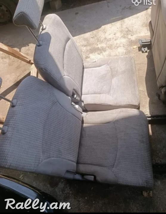 Mitsubishi grandis sidelnik sidelnikner mitsubishi grandis